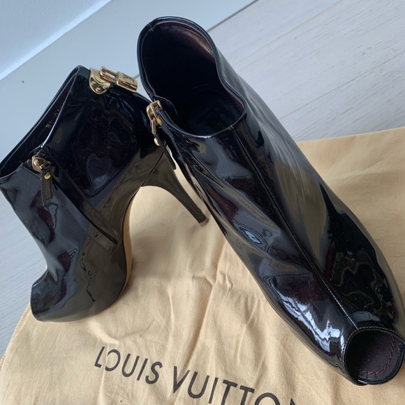 Louis Vuitton size 39 ankle boots with heels - Picture 3 of 6